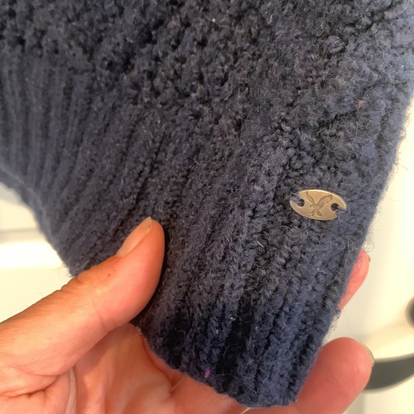 American Eagle sweater - Picture 10 of 12